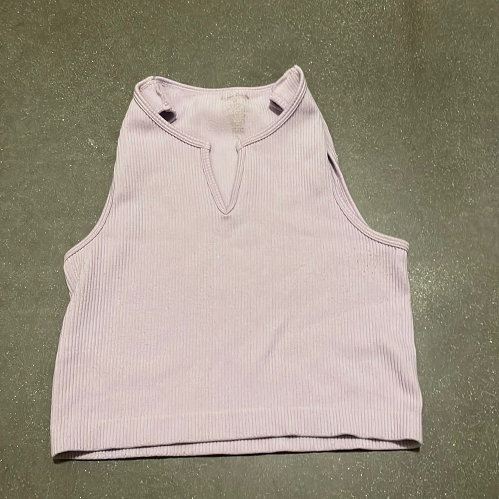 Lavender size medium notch, neck, tank top ribbed